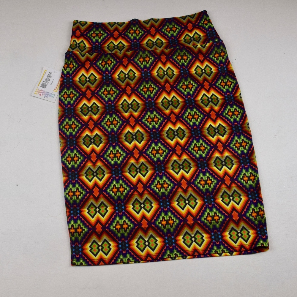 NWT LuLaRoe Cassie Pencil Skirt - Picture 3 of 3
